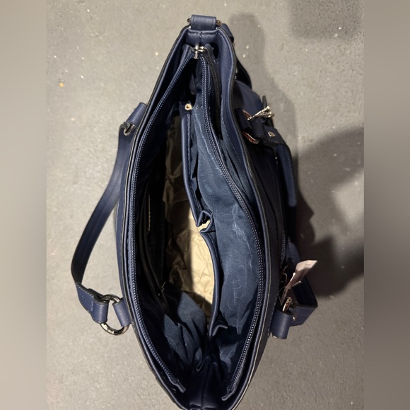 Rosetti Pacific Navy Lynn Satchel - Picture 5 of 7